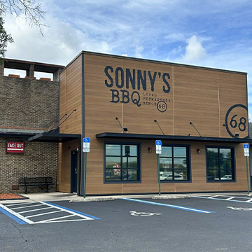 Exterior shot of Sonny's BBQ location in Winter Park, FL