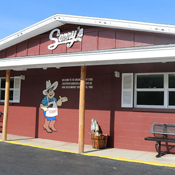 Exterior of Sonny's BBQ on Waldo Road