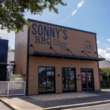 Exterior photo of Sonny's BBQ Fort Walton Beach